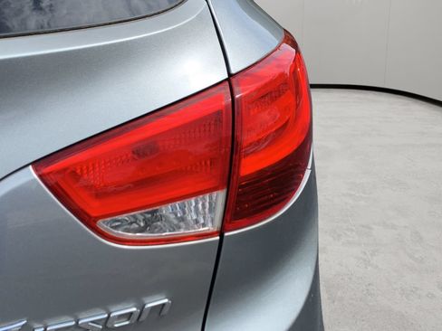 Used 2013 Hyundai Tucson GLS FWD image 42