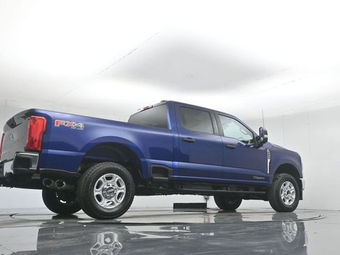 New 2026 Ford F250 XLT w/ FX4 Off-Road Package image 53