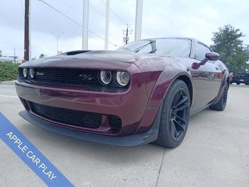 Used 2021 Dodge Challenger R/T Scat Pack RWD image 3