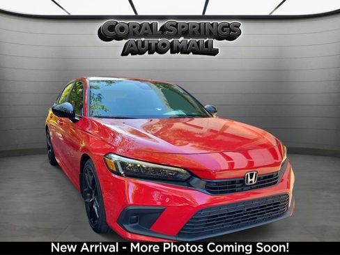 Used 2023 Honda Civic Sport image 3