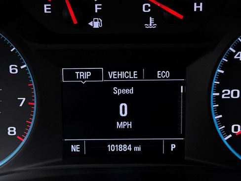 Used 2019 Chevrolet Traverse LS FWD image 33