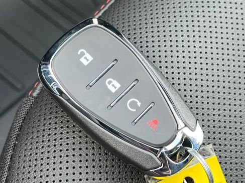 New 2026 Chevrolet Trax RS w/ Driver Confidence Package FWD image 29