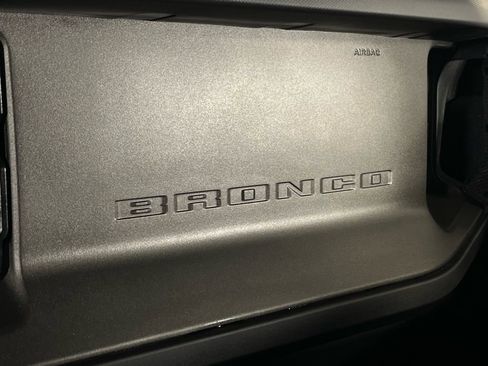 Used 2025 Ford Bronco Big Bend image 20