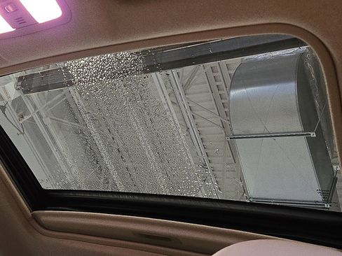 Used 2012 Toyota RAV4 Limited image 15