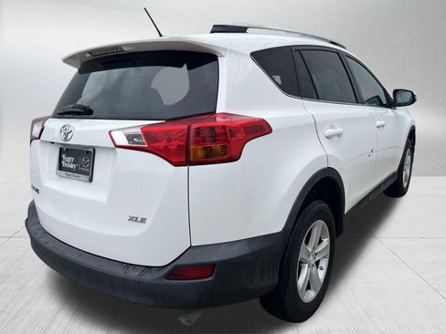 Used 2014 Toyota RAV4 XLE FWD image 9