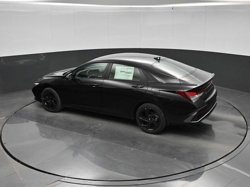 New 2026 Hyundai Elantra Sport FWD image 26