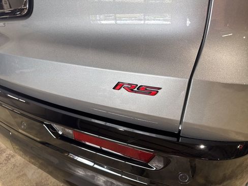 New 2026 Chevrolet Traverse RS w/ LPO, Floor Liner Package image 11