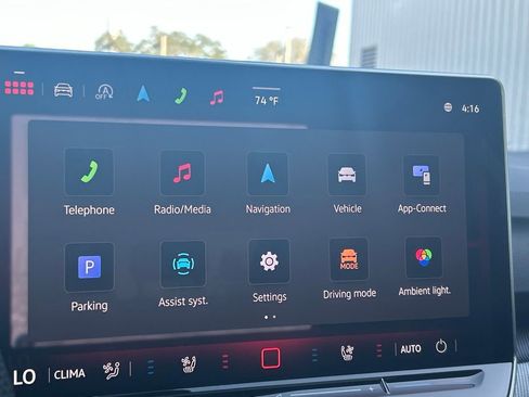 New 2026 Volkswagen GTI SE image 15