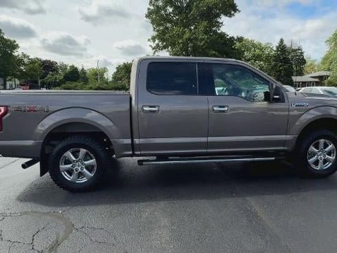 Used 2018 Ford F150 XLT w/ Equipment Group 302A Luxury AWD/4WD image 9