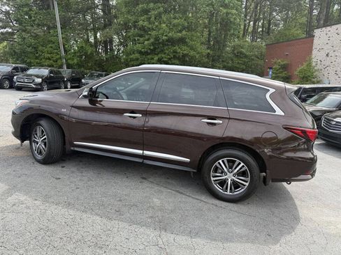 Used 2019 INFINITI QX60 Luxe w/ Essential Package image 8
