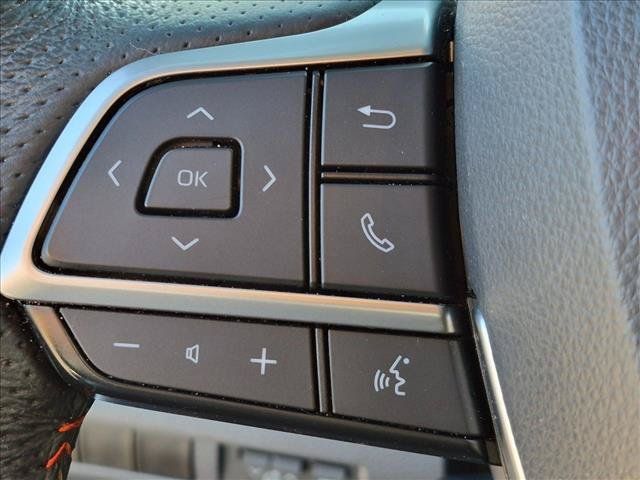 Used 2022 Toyota Sienna XSE FWD image 14