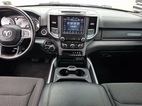 Used 2021 RAM 1500 Big Horn AWD/4WD image 16