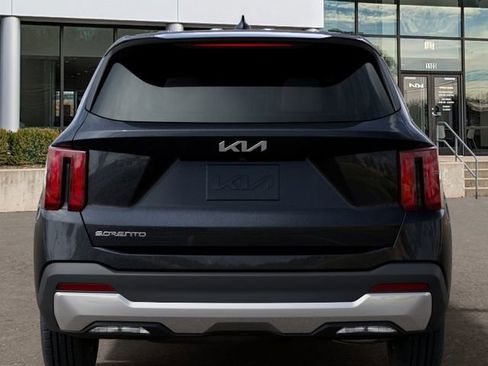 New 2026 Kia Sorento LX FWD image 14
