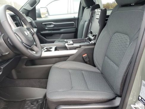 New 2026 RAM 1500 4x4 Crew Cab image 13