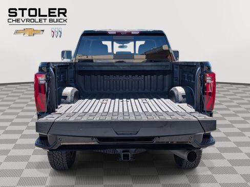 Used 2024 GMC Sierra 3500 Denali w/ Technology Package image 15