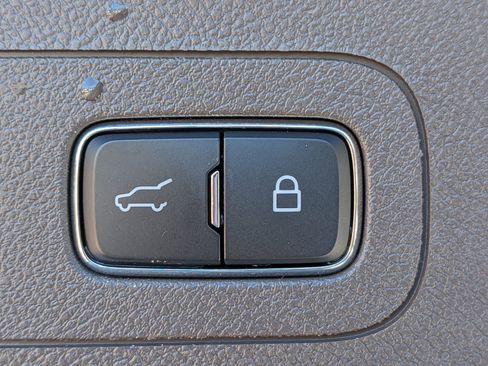 Certified 2022 Lincoln Aviator Reserve w/ Elements Package Plus image 15