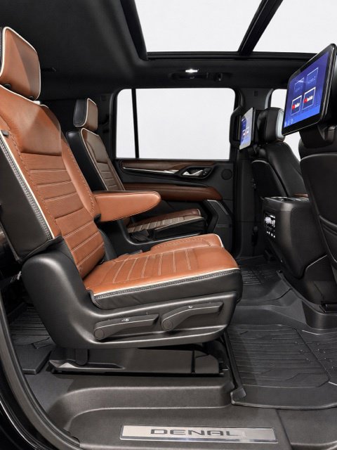 Used 2024 GMC Yukon XL Denali Ultimate AWD/4WD image 23