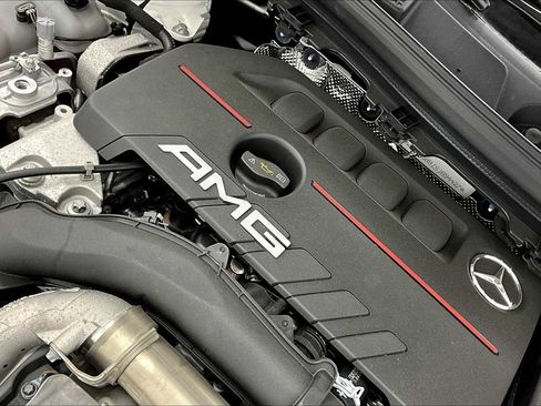 New 2025 Mercedes-Benz GLA 35 AMG AMG GLA 35 image 17