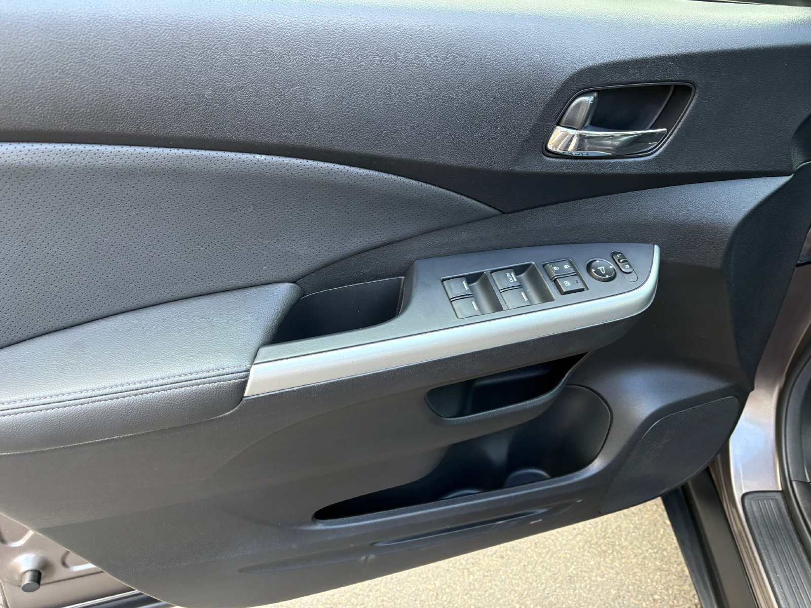 Used 2016 Honda CR-V EX-L image 15