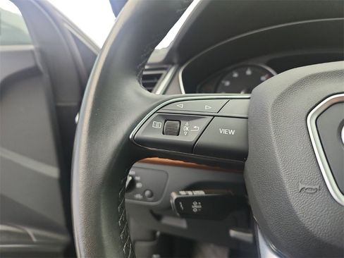Used 2022 Audi Q5 2.0T Premium image 36