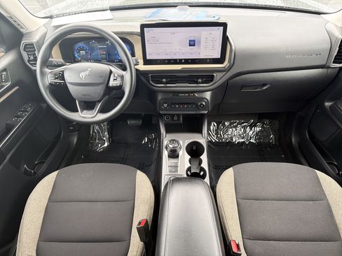 Certified 2025 Ford Bronco Sport Big Bend AWD/4WD image 2