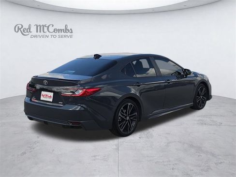 Used 2025 Toyota Camry XSE FWD image 7