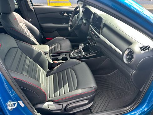 Used 2022 Kia Forte GT w/ GT2 Package image 6