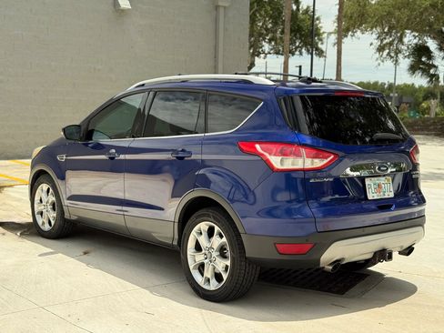 Used 2014 Ford Escape Titanium w/ Equipment Group 401A FWD image 7