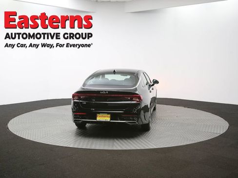 Used 2024 Nissan Sentra SV image 38