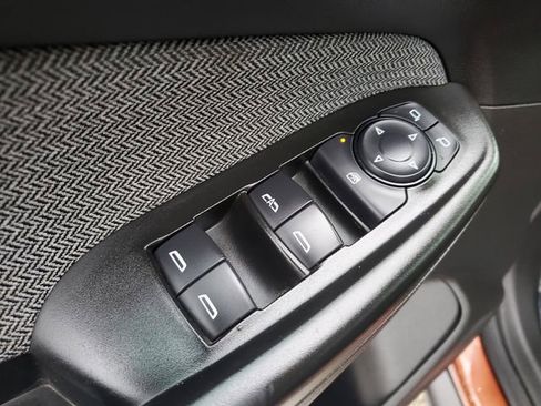 Used 2021 Chevrolet TrailBlazer LS image 21