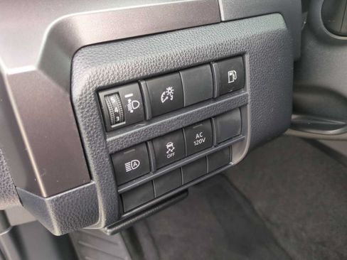 Used 2025 Toyota 4Runner TRD Off-Road AWD/4WD image 34