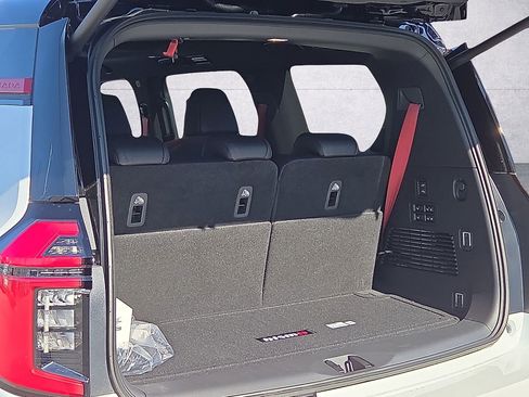 New 2026 Nissan Armada NISMO AWD/4WD image 8