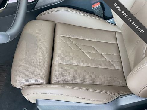 Used 2025 BMW X3 xDrive30i w/ Premium Package image 19