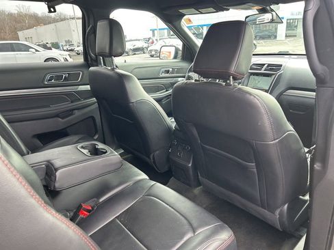 Used 2018 Ford Explorer Sport w/ Ford Safe & Smart Package image 42