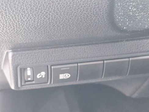 Used 2024 Toyota Corolla LE image 23