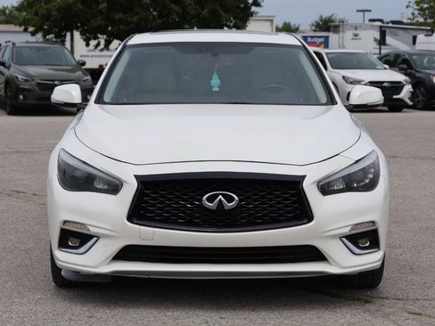 Used 2018 INFINITI Q50 Luxe w/ Essential Package (3.0T Luxe) AWD/4WD image 5