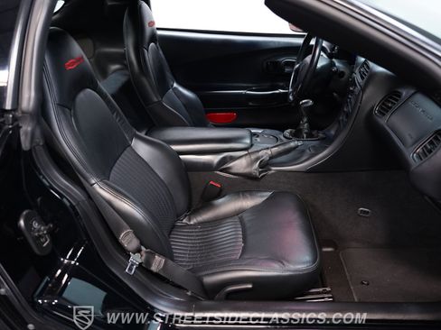 Used 2003 Chevrolet Corvette Z06 w/ Memory Package, 3 Drivers RWD image 34