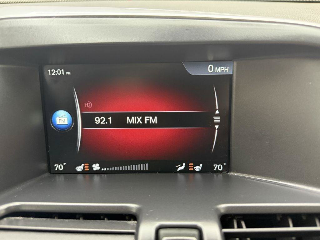 Used 2016 Volvo XC60 T5 Premier AWD/4WD image 17