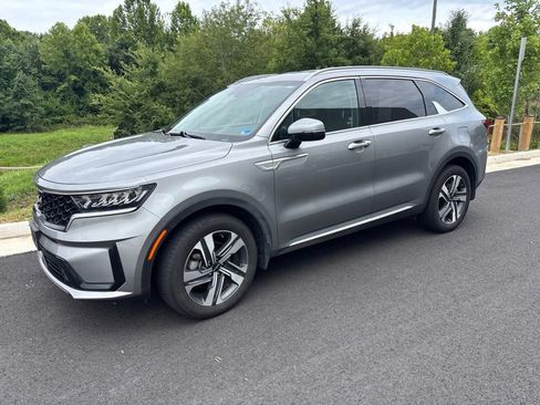 Used 2023 Kia Sorento EX AWD/4WD image 10
