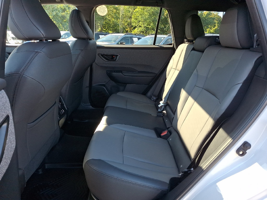 Used 2026 Subaru Outback Premium AWD/4WD image 11