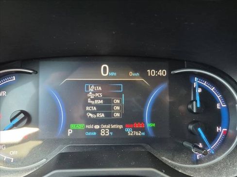 Used 2025 Toyota RAV4 XLE AWD/4WD image 11