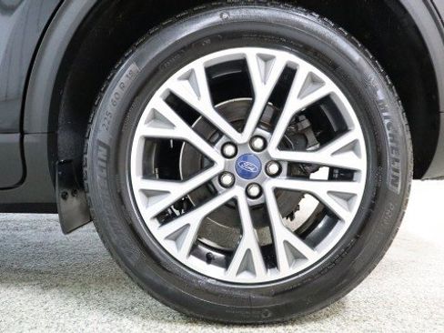 Used 2020 Ford Escape SEL image 22