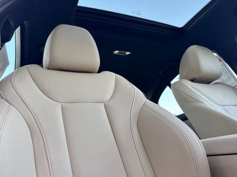 Used 2021 BMW 330i Sedan w/ Driving Assistance Package image 20