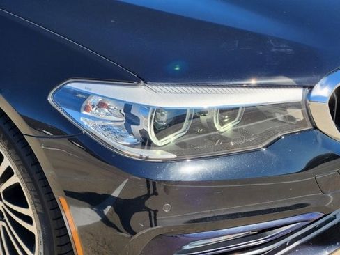 Used 2018 BMW 530i image 9