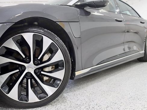 Used 2022 Lucid Air Grand Touring image 5