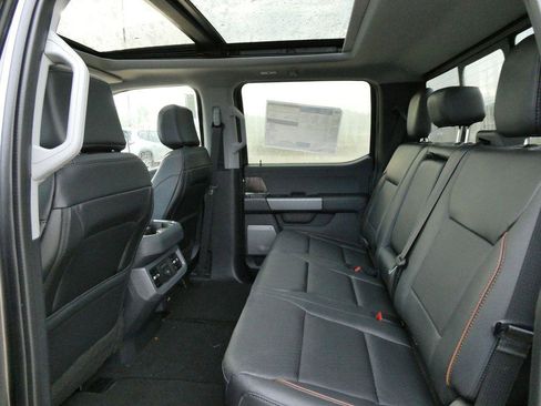 New 2026 Ford F350 Lariat w/ Black Appearance Package AWD/4WD image 16
