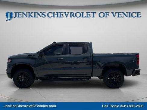 Certified 2025 Chevrolet Silverado 1500 Custom Trail Boss w/ Dark Appearance Package AWD/4WD image 7