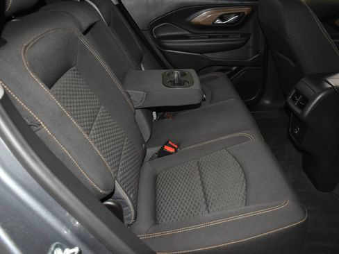 Used 2021 GMC Terrain SLE w/ Driver Convenience Package FWD image 31