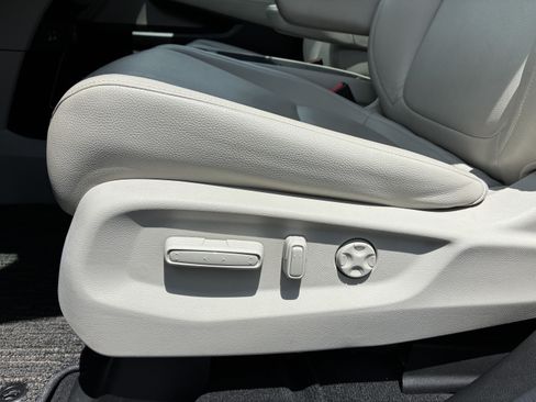 Used 2025 Honda Odyssey EX-L image 23