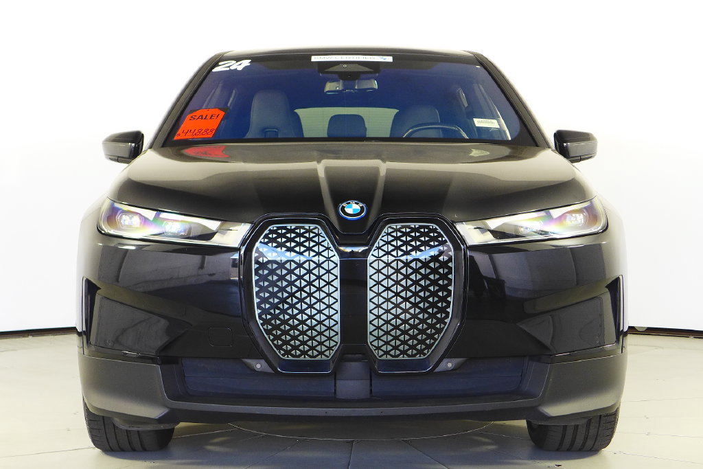 Certified 2024 BMW iX xDrive50 AWD/4WD image 3